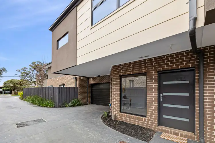2/4 Kimbarra Street, Clayton South VIC 3169