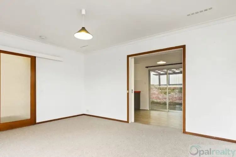Fifth view of Homely house listing, 3 Jacques Place, Orelia WA 6167