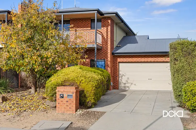 Main view of Homely townhouse listing, 3 Wisteria Court, Flora Hill VIC 3550