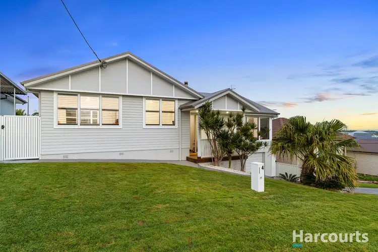 4 Marian Place, Belmont North NSW 2280