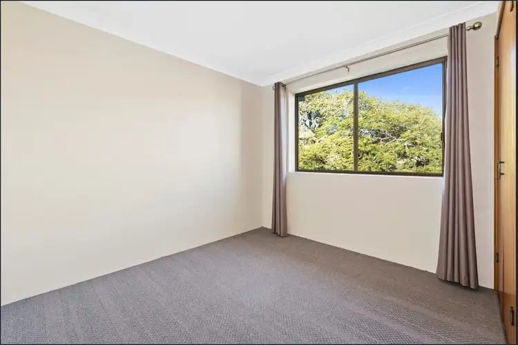 Third view of Homely unit listing, 4/22 Amelia Street, Coorparoo QLD 4151