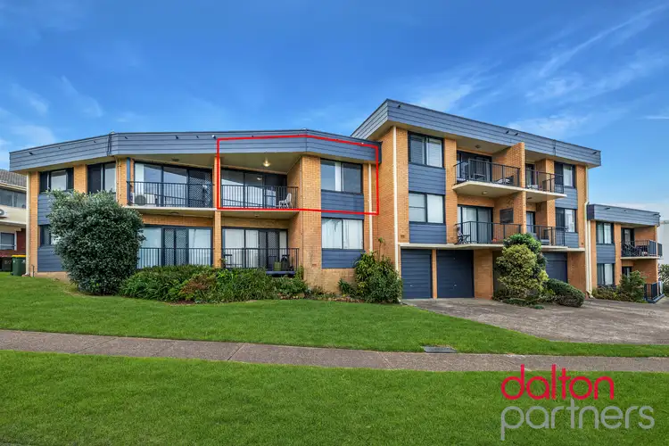 4/2 Scenic Drive, Merewether NSW 2291
