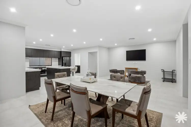 145 Monticello Parkway, Piara Waters WA 6112