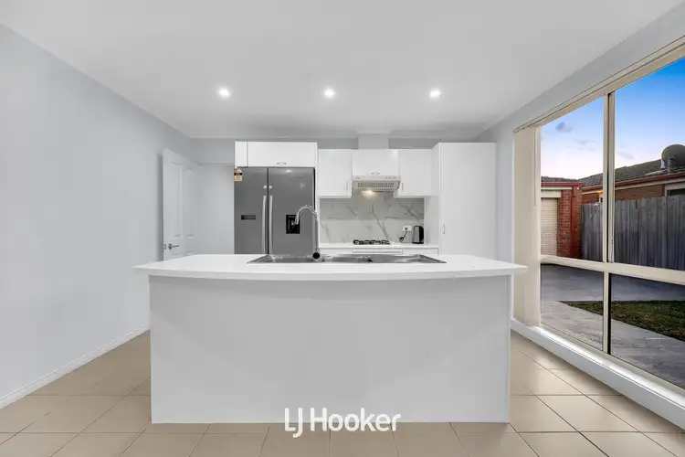 Fifth view of Homely house listing, 6 Providence Drive, Cranbourne West VIC 3977