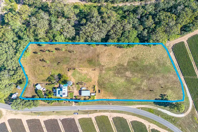 10 Balgal Beach Road, Balgal Beach QLD 4816