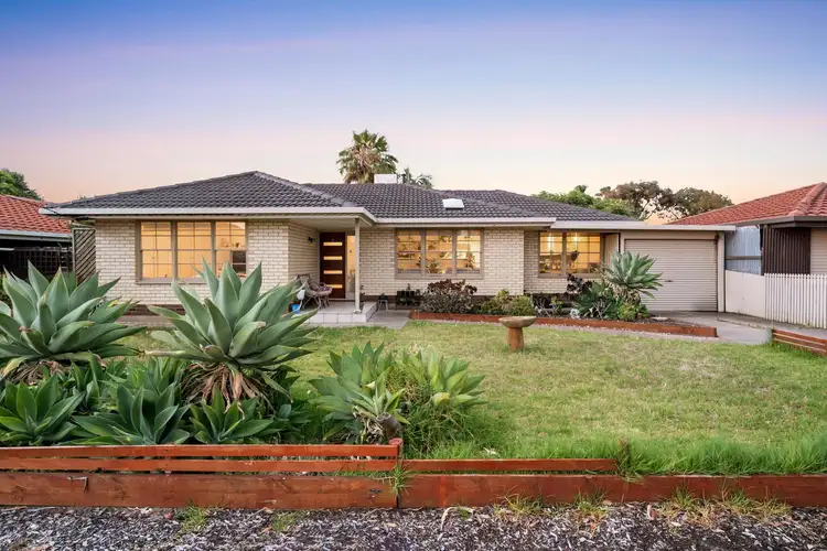 15 Tiller Drive, Seaford SA 5169
