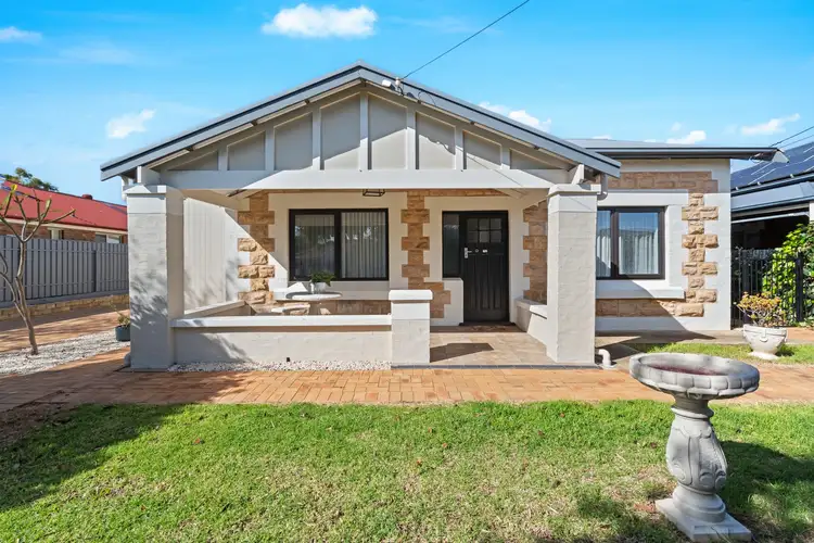 23 Winifred Avenue, Glandore SA 5037