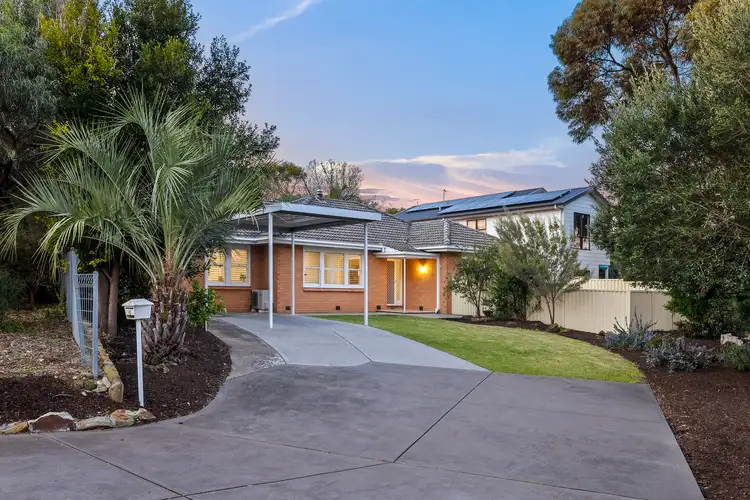 6 Capeview Crescent, Hackham SA 5163