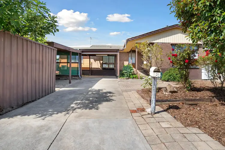 8 Leane Street, Huntfield Heights SA 5163