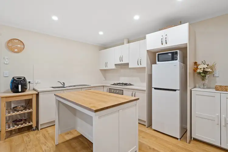 42b Nilpena Avenue, Park Holme SA 5043