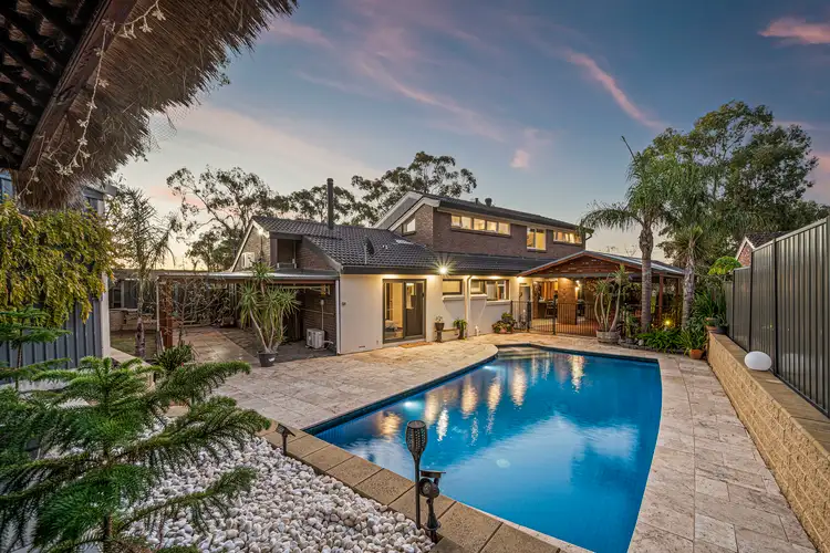 10 York Drive, Flagstaff Hill SA 5159