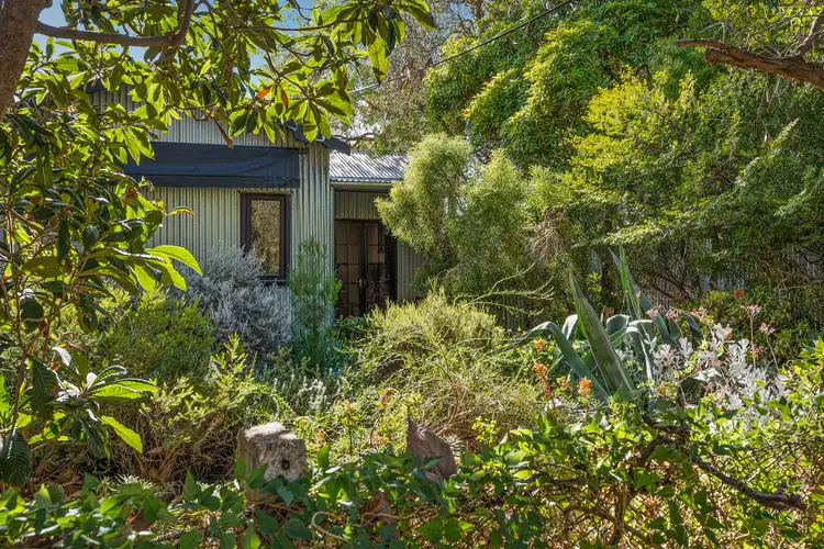 5 Church Street, Port Willunga SA 5173