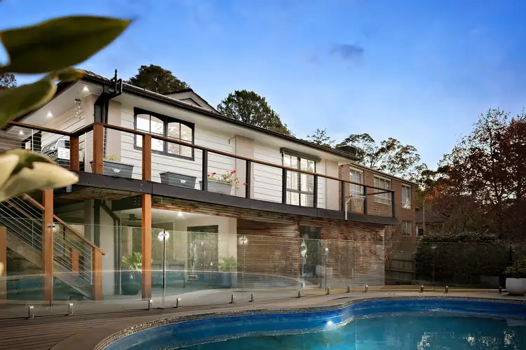 6 Warranwood Road, Warranwood VIC 3134