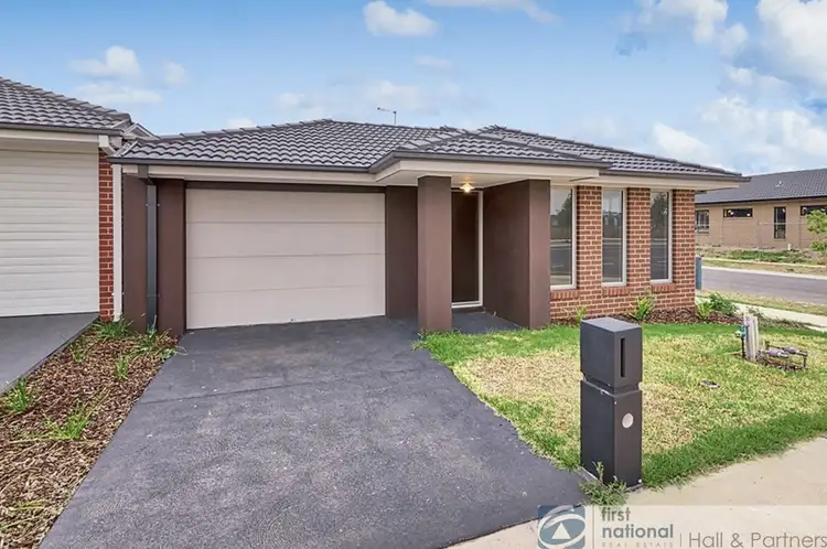 Main view of Homely house listing, 39 Fairweather Parade, Officer VIC 3809