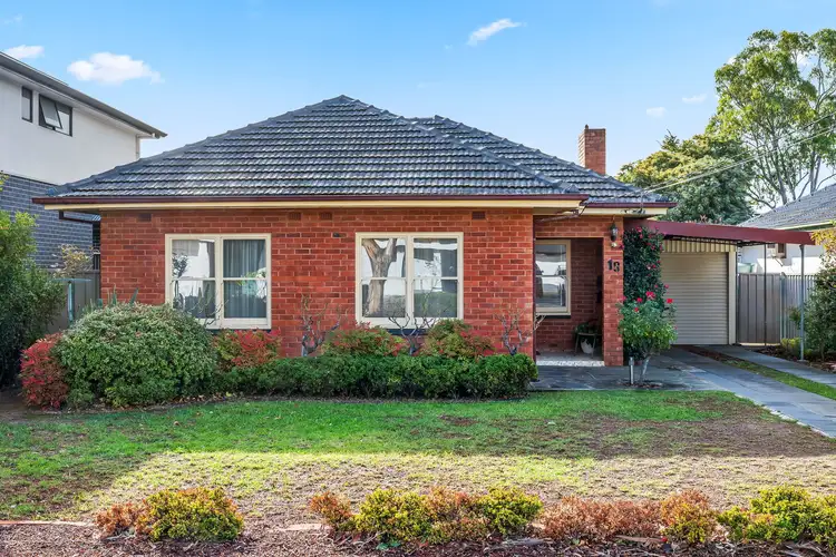 19 Johnstone Street