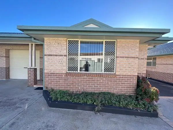 2/34 Tighe Street, Waratah NSW 2298