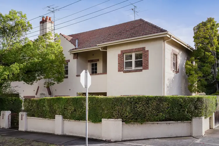 Main view of Homely apartment listing, 2/2A Lyall Street, Hawthorn VIC 3122