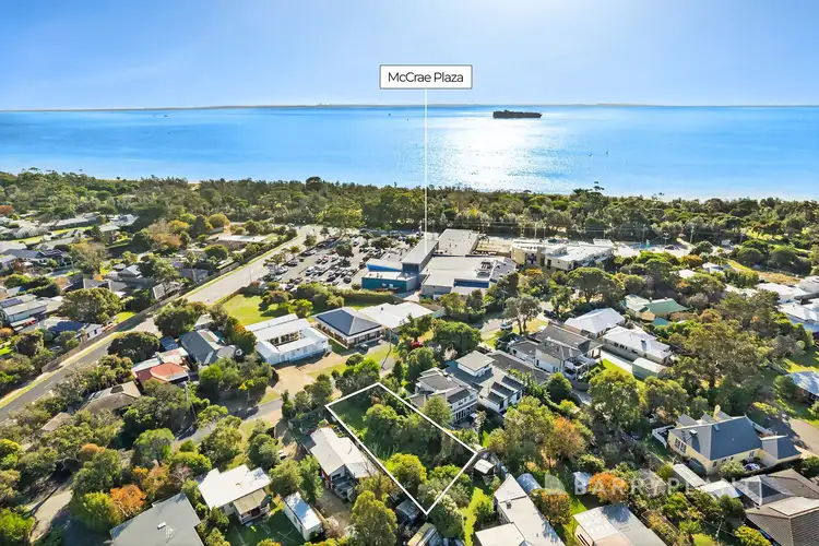 25 Wattle Place, Mccrae VIC 3938