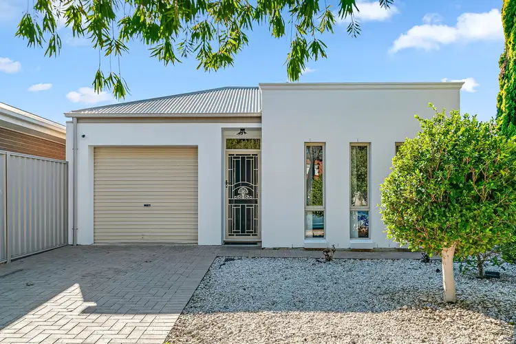6B Folland Avenue, Northfield SA 5085