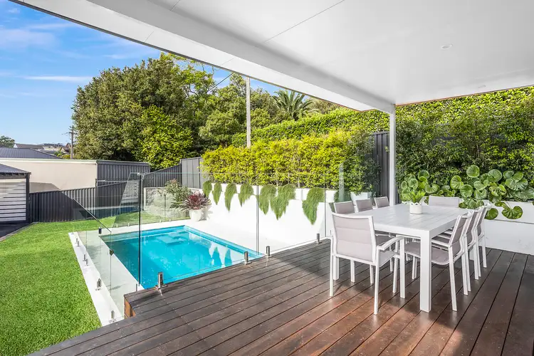18 Pambula Road, Engadine NSW 2233