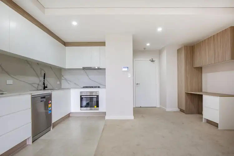 202/8 Fulton Street, Penrith NSW 2750