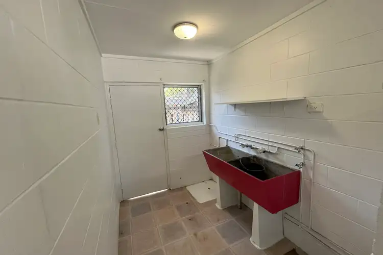 Sixth view of Homely semi-detached listing, 1 Franks Street, Heatley QLD 4814