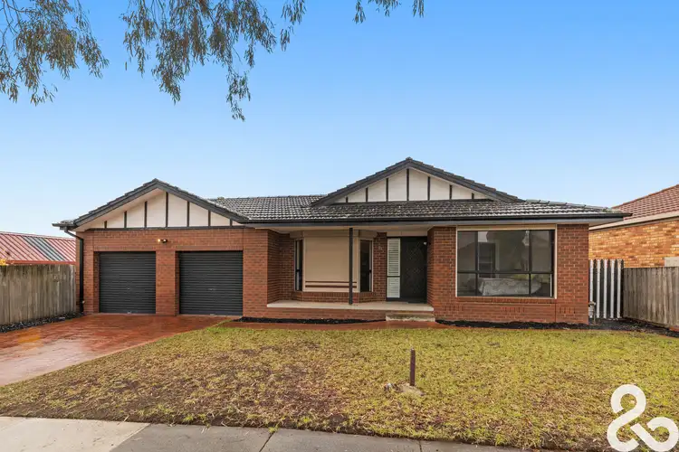28 Mirbelia Crescent, Mill Park VIC 3082