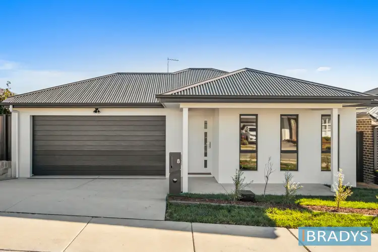 8 Sunray Street, Tralee NSW 2620