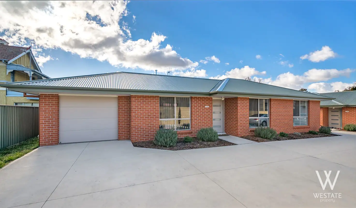Main view of Homely townhouse listing, 190A William Street, Bathurst NSW 2795