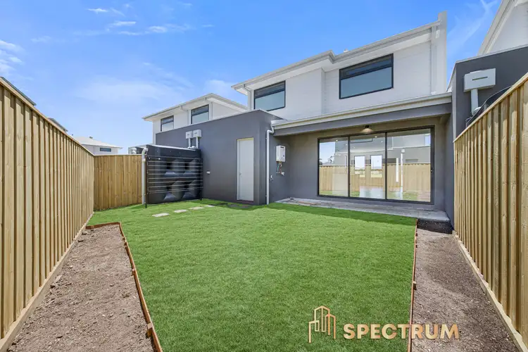 Fifth view of Homely townhouse listing, 6 Lyell Place, Pakenham VIC 3810