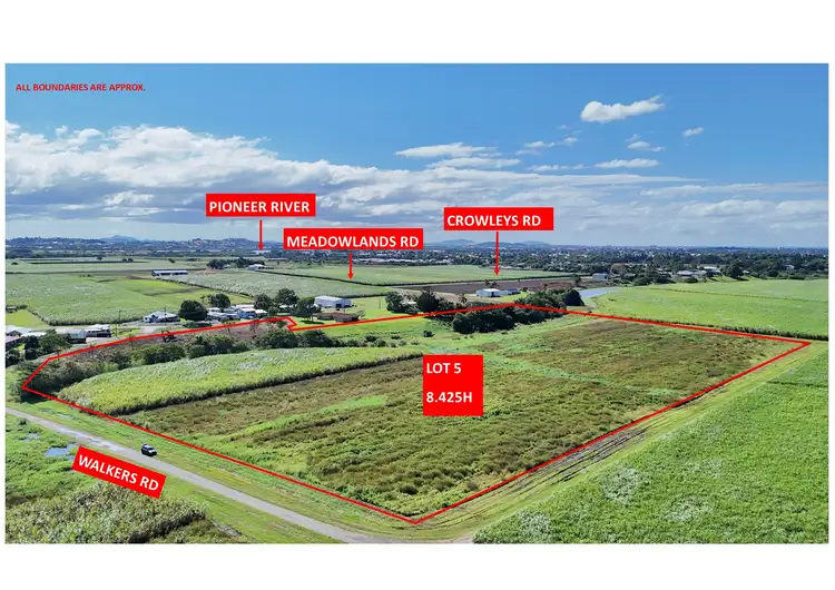 Meadowlands Road, Racecourse QLD 4740