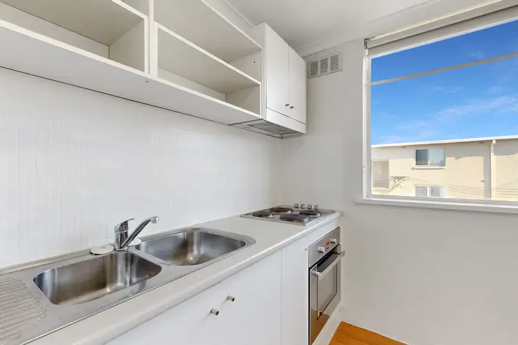 Fifth view of Homely unit listing, 5/6 Stornaway Road, Queanbeyan NSW 2620
