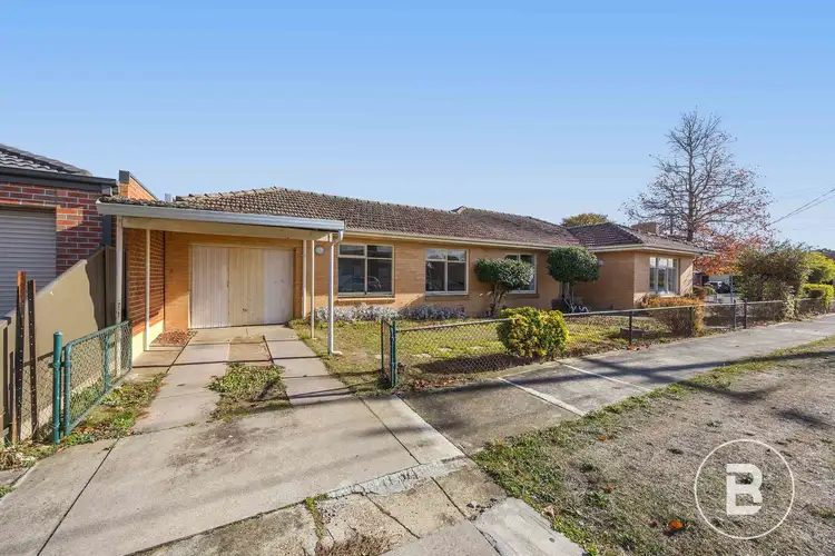 33 Cuthberts Road, Alfredton VIC 3350