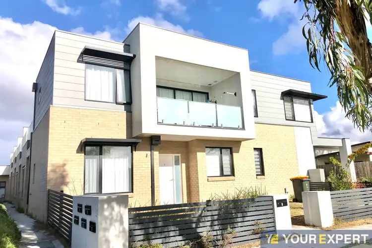 1/6 Duff Street, Cranbourne VIC 3977