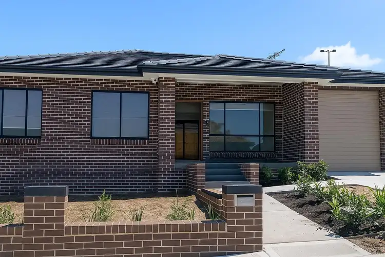 27 Orange Street, Greystanes NSW 2145