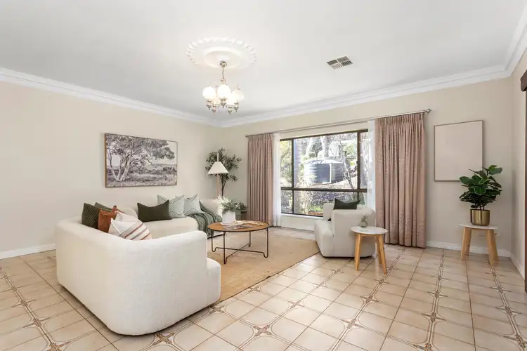 33 Debneys Road, Norton Summit SA 5136