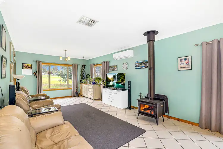 Fifth view of Homely house listing, 4 Warwick Road, Tamworth NSW 2340