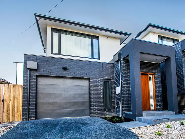 23 Kneale Drive, Box Hill North VIC 3129