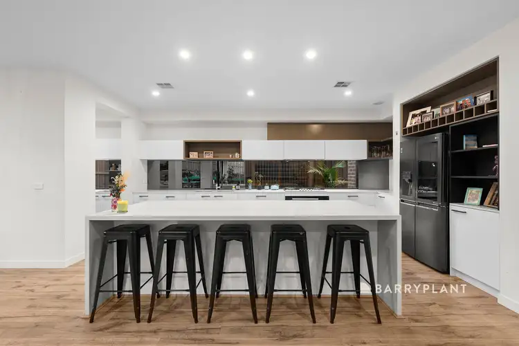 Fourth view of Homely house listing, 8 Willandra Circuit, Warragul VIC 3820