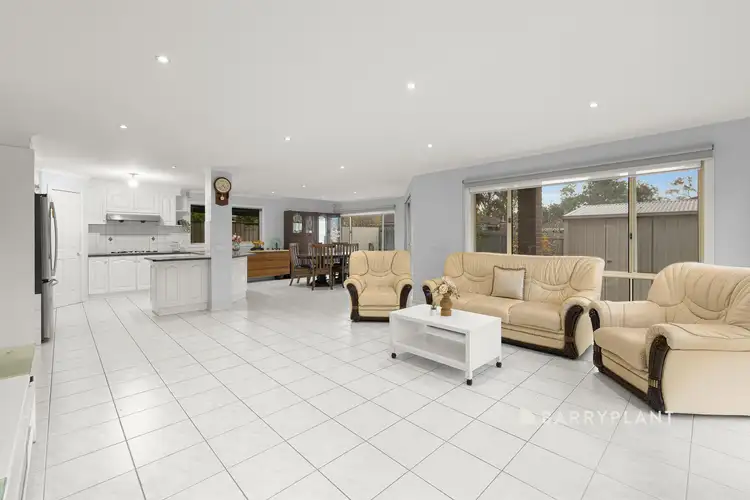 Second view of Homely house listing, 18 Glenburn Drive, Hallam VIC 3803