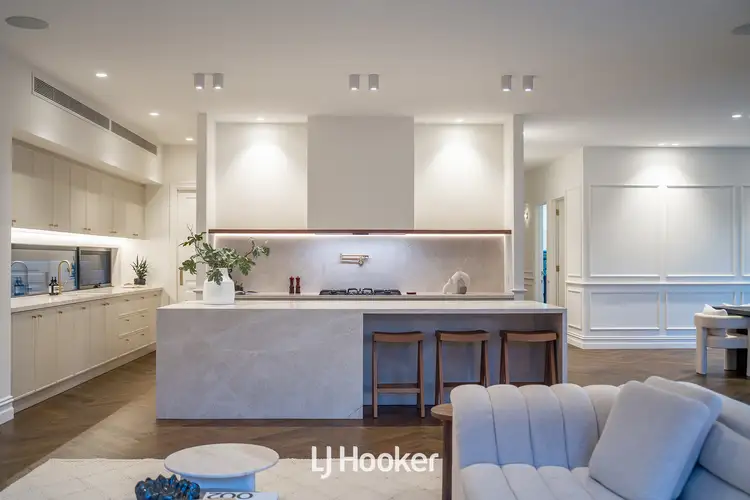 Fifth view of Homely house listing, 8 The Elms, Narre Warren VIC 3805