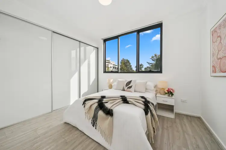 Sixth view of Homely apartment listing, 31/2 Bouvardia Street, Asquith NSW 2077