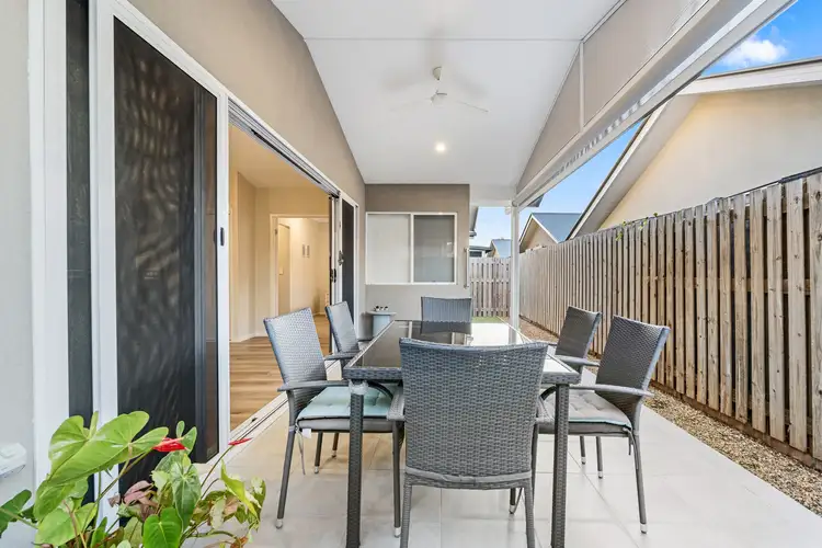 219/2-20 Island View Drive, Urangan QLD 4655