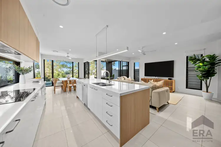 6321 Horizon Court, Hope Island QLD 4212