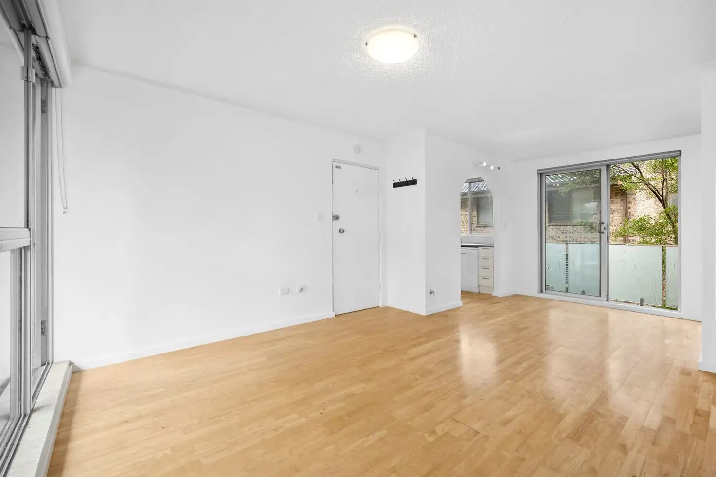 Main view of Homely apartment listing, 4/10 Queens Parade, Newport NSW 2106