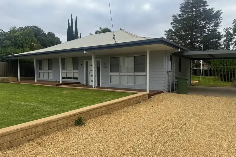 90 Adelaide Street, Gol Gol NSW 2738