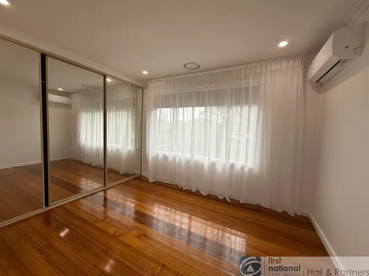1/17 Edinborough Street, Hallam VIC 3803