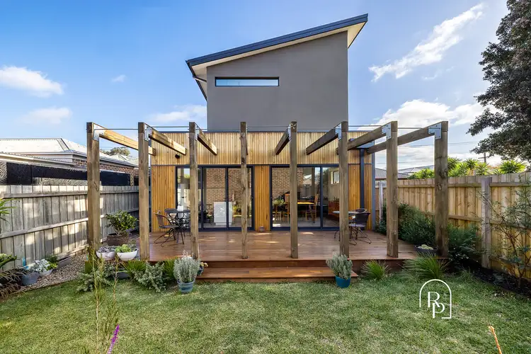Main view of Homely townhouse listing, 2/107 Salmon Street, Hastings VIC 3915