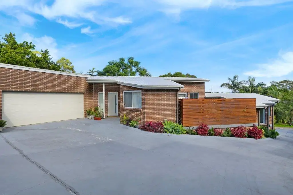 Main view of Homely villa listing, 1/3A Highway Avenue, West Wollongong NSW 2500