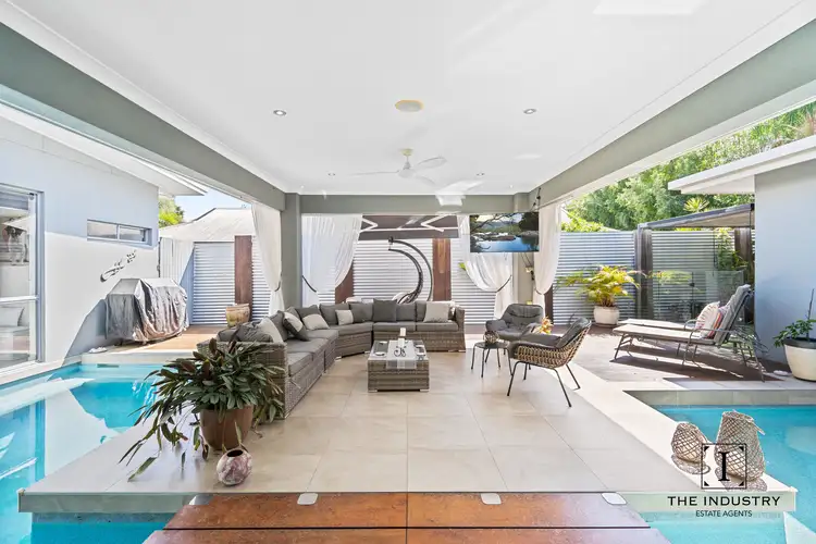 28 Lagoon Drive, Trinity Beach QLD 4879